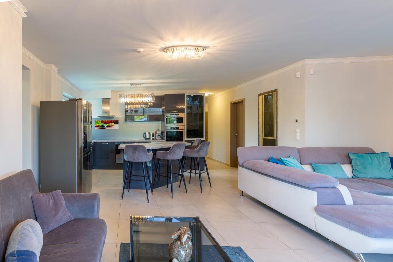 Ferienwohnung Admiral Luxury IV Apartman By Bltn Siófok Exterior foto